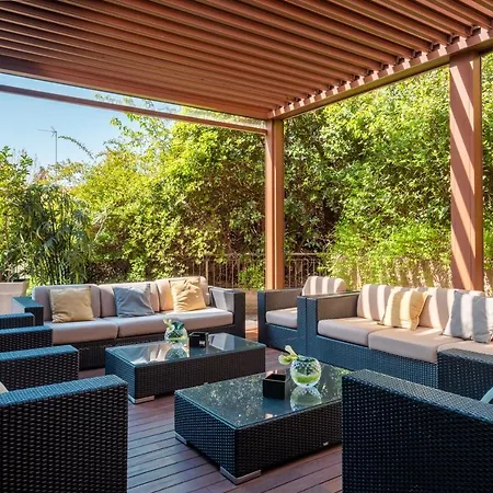 Hotel Savhotel Aemilia 4*