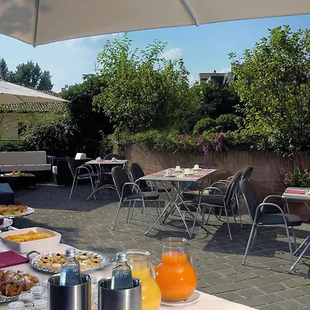 Hotel Savhotel Aemilia